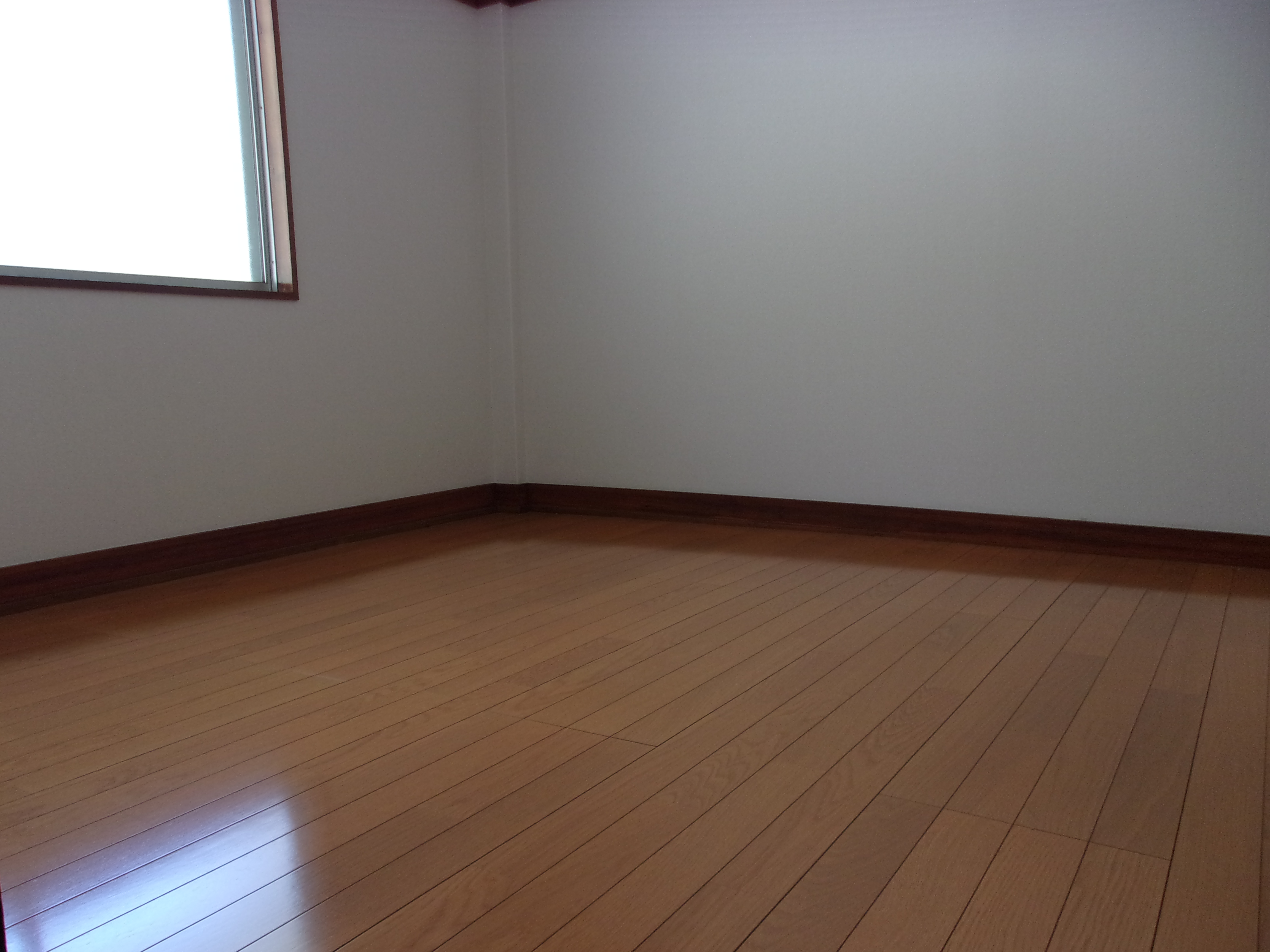 玄関すぐの4.5帖